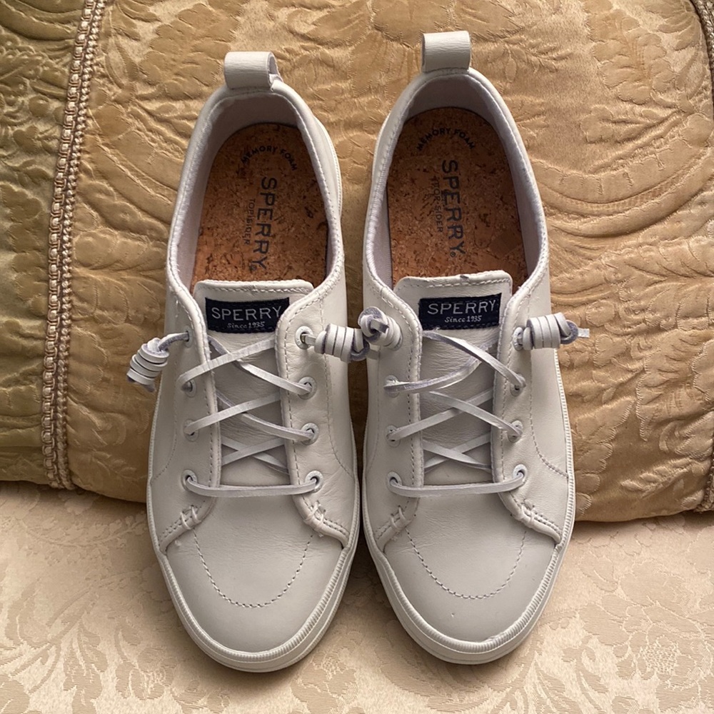 Sperry Leather Sneaker